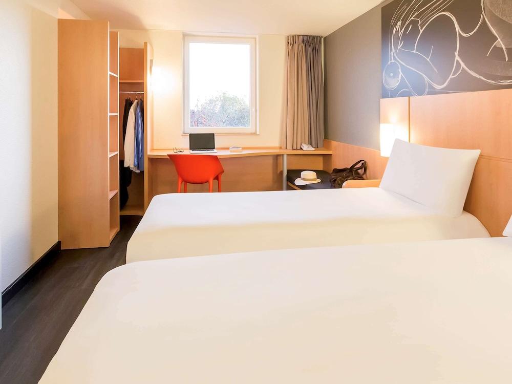 B&B Hotel Orly Rungis Aeroport 3 Etoiles Dış mekan fotoğraf